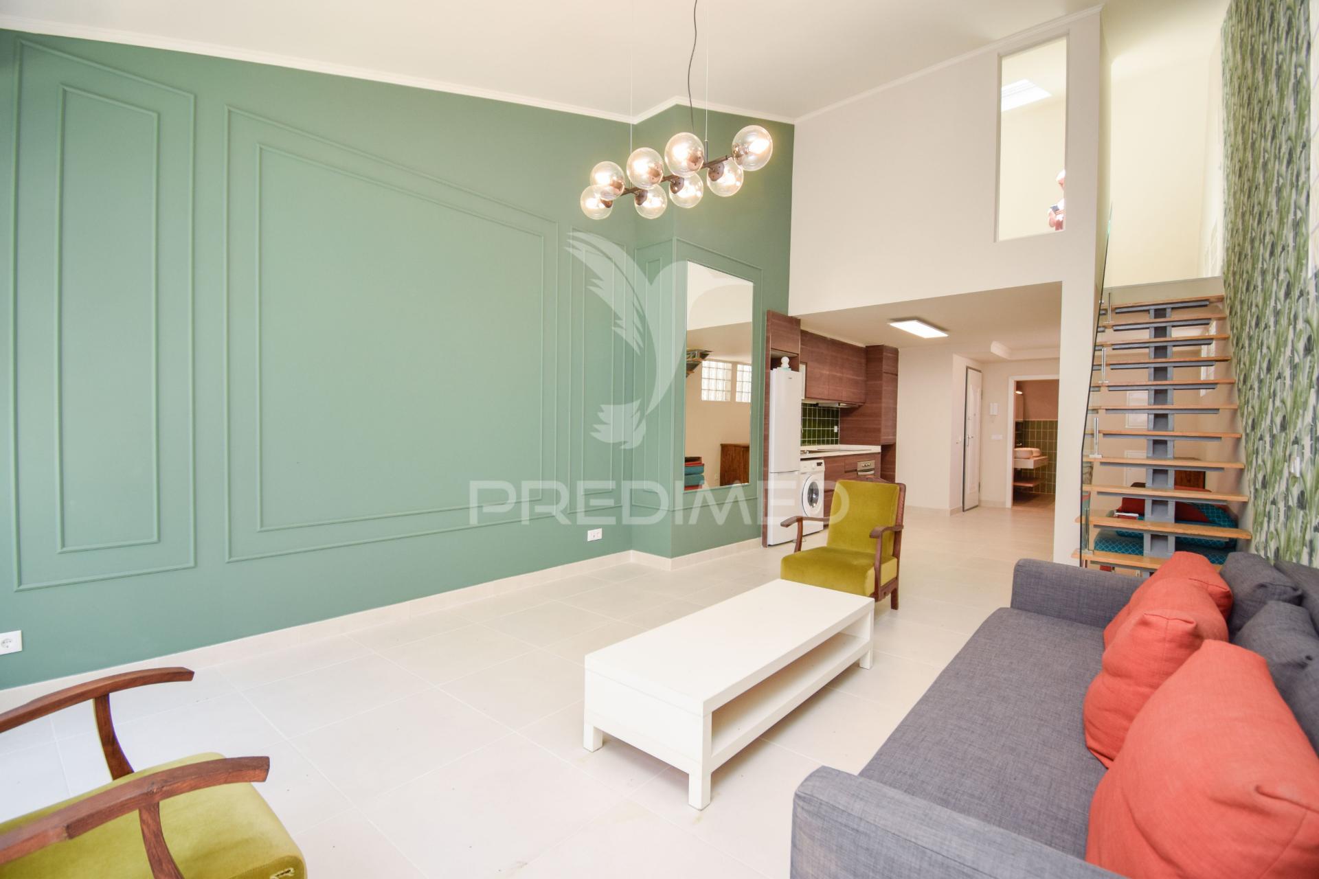 Excelente apartamento t1 totalmente renovado em arroios