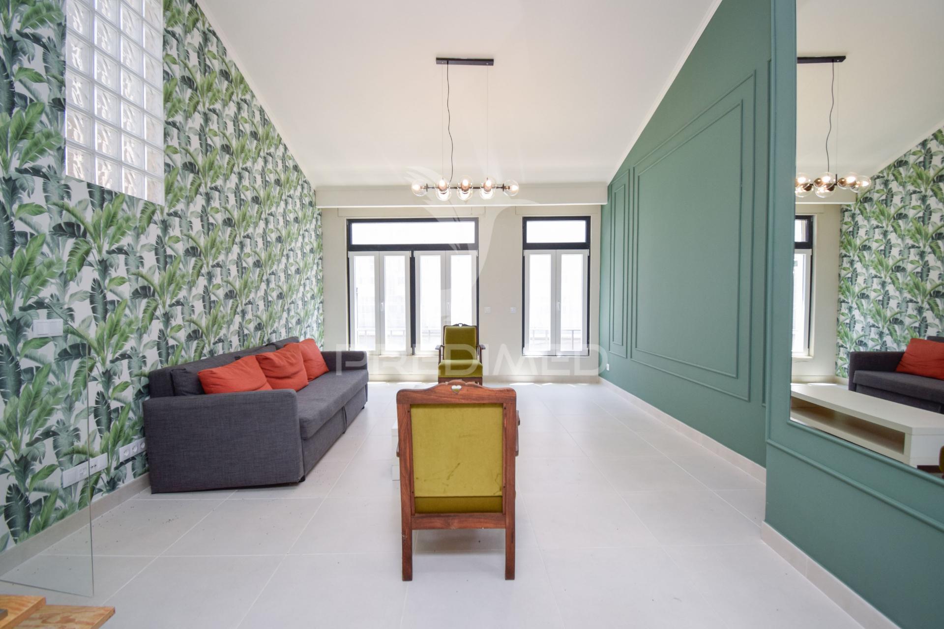 Excelente apartamento t1 totalmente renovado em arroios