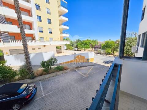 Oportunidade única de investimento em lagos: escritório premium adaptado para corporate housing