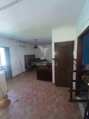 Apartamento t2 em borba - oportunidade de investimento