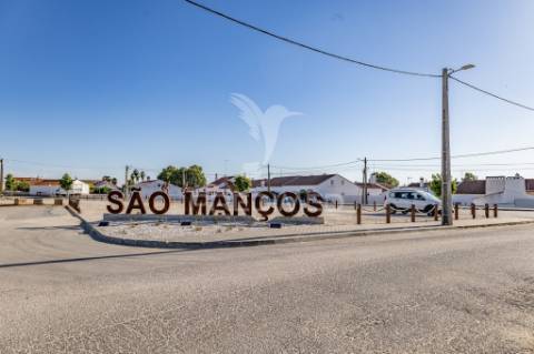 Terreno urbano com 7.500 m² em são manços | potencial de construção | a 20 minutos de évora