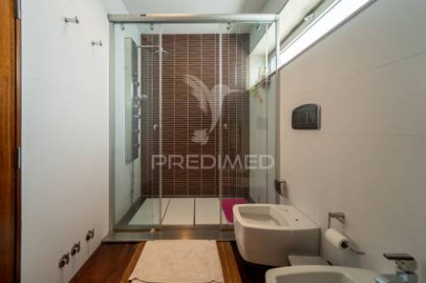 Moradia t3 isolada de luxo | olival, vila nova de gaia