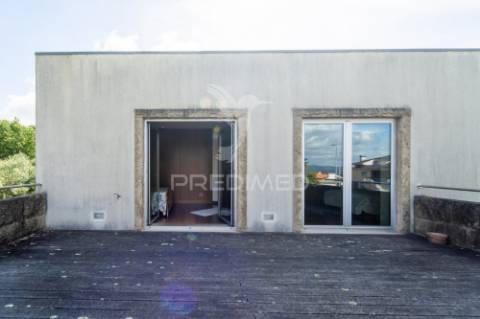 Moradia t3 isolada de luxo | olival, vila nova de gaia