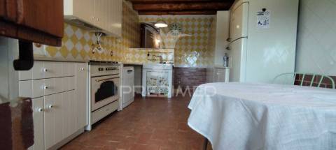 Moradia t3+1 em azueira (mafra)