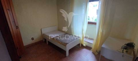 Moradia t3+1 em azueira (mafra)