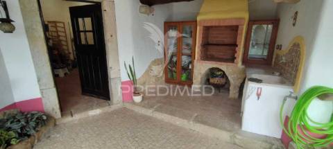 Moradia t3+1 em azueira (mafra)