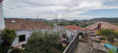 Moradia t3+1 em azueira (mafra)