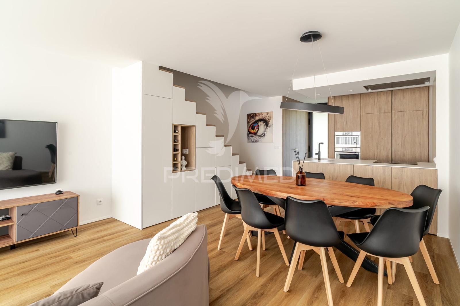 Apartamento t3 duplex - condomínio riomar, fão