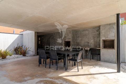 Apartamento t3 duplex - condomínio riomar, fão