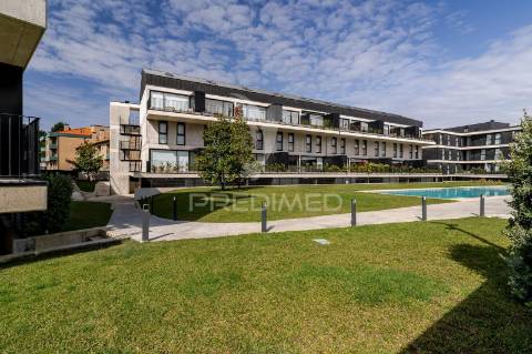 Apartamento t3 duplex - condomínio riomar, fão