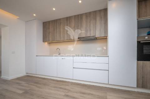 Apartamento t2 – rua santa margarida