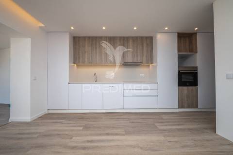 Apartamento t2 – rua santa margarida