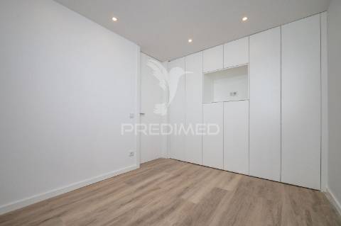Apartamento t2 – rua santa margarida