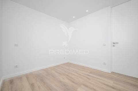Apartamento t2 – rua santa margarida