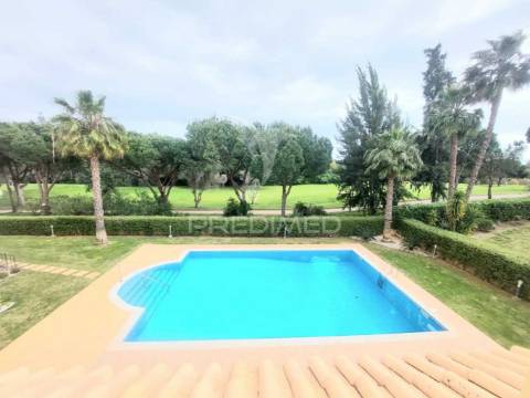 Vilamoura -  apartamento com piscina e vista golfe