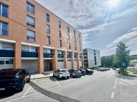 Apartamento novo t1 em azurém - guimarães