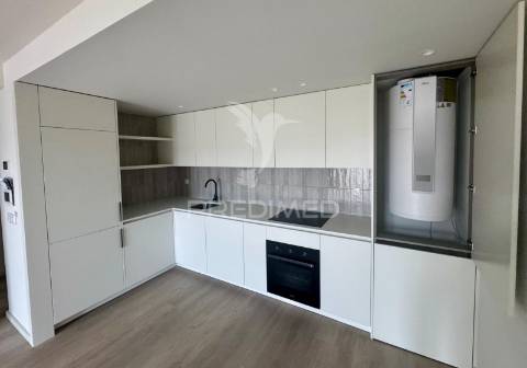 Apartamento novo t1 em azurém - guimarães