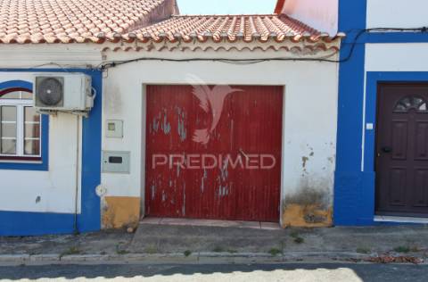 Moradia t1 com garagem em relíquias odemira