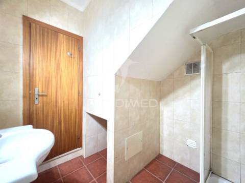 Apartamento t1, travessa das pinheiras, torres novas
