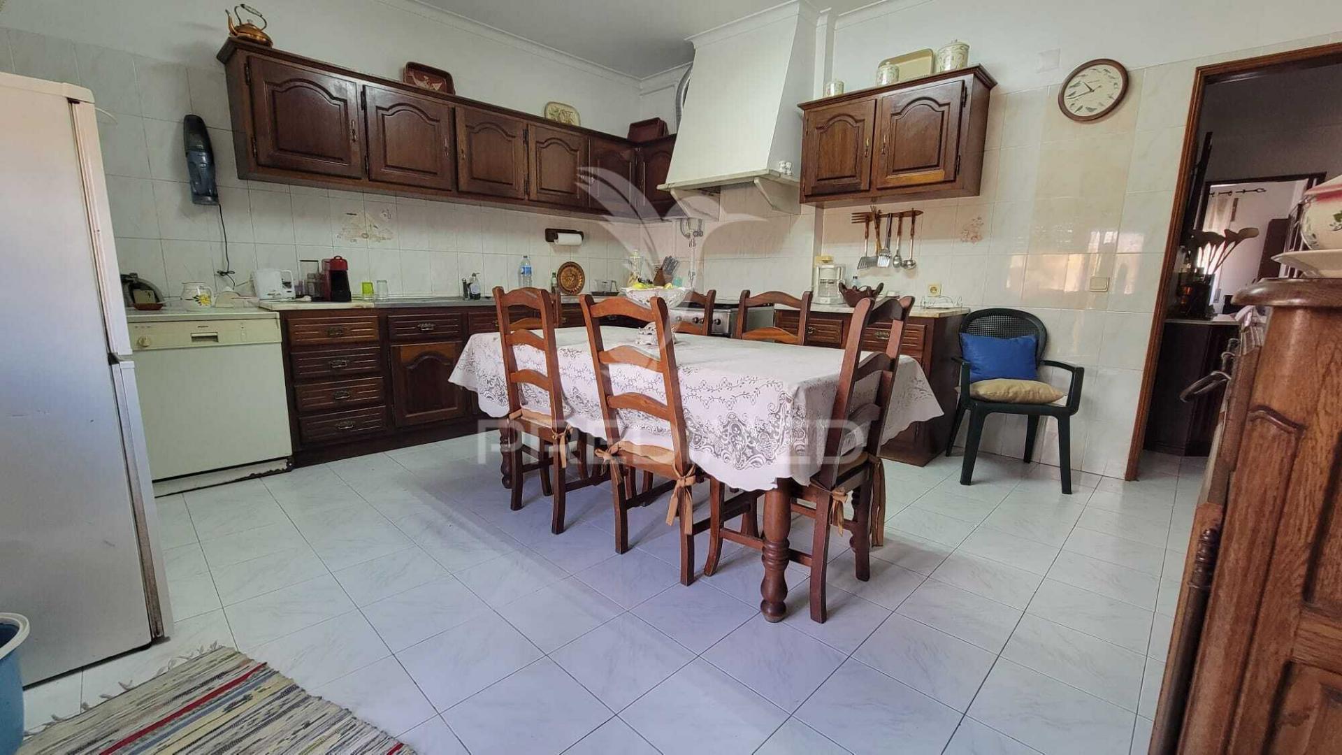 Oportunidade apartamento t2 alhos vedros com área exterior