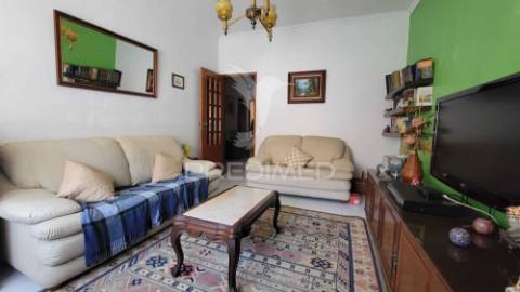 Oportunidade apartamento t2 alhos vedros com área exterior