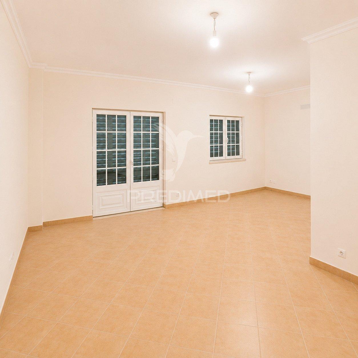 Apartamento t2 com sótão