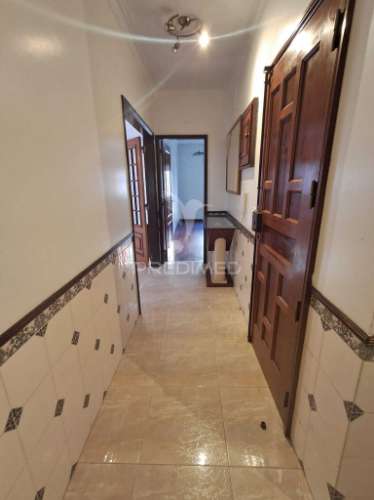 Apartamento t2 com excelentes áreas na tapada das mercês | sintra