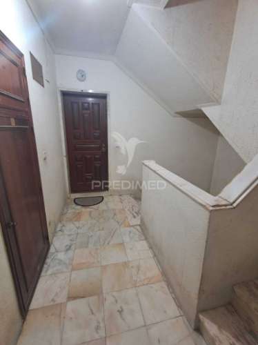 Apartamento t2 com excelentes áreas na tapada das mercês | sintra