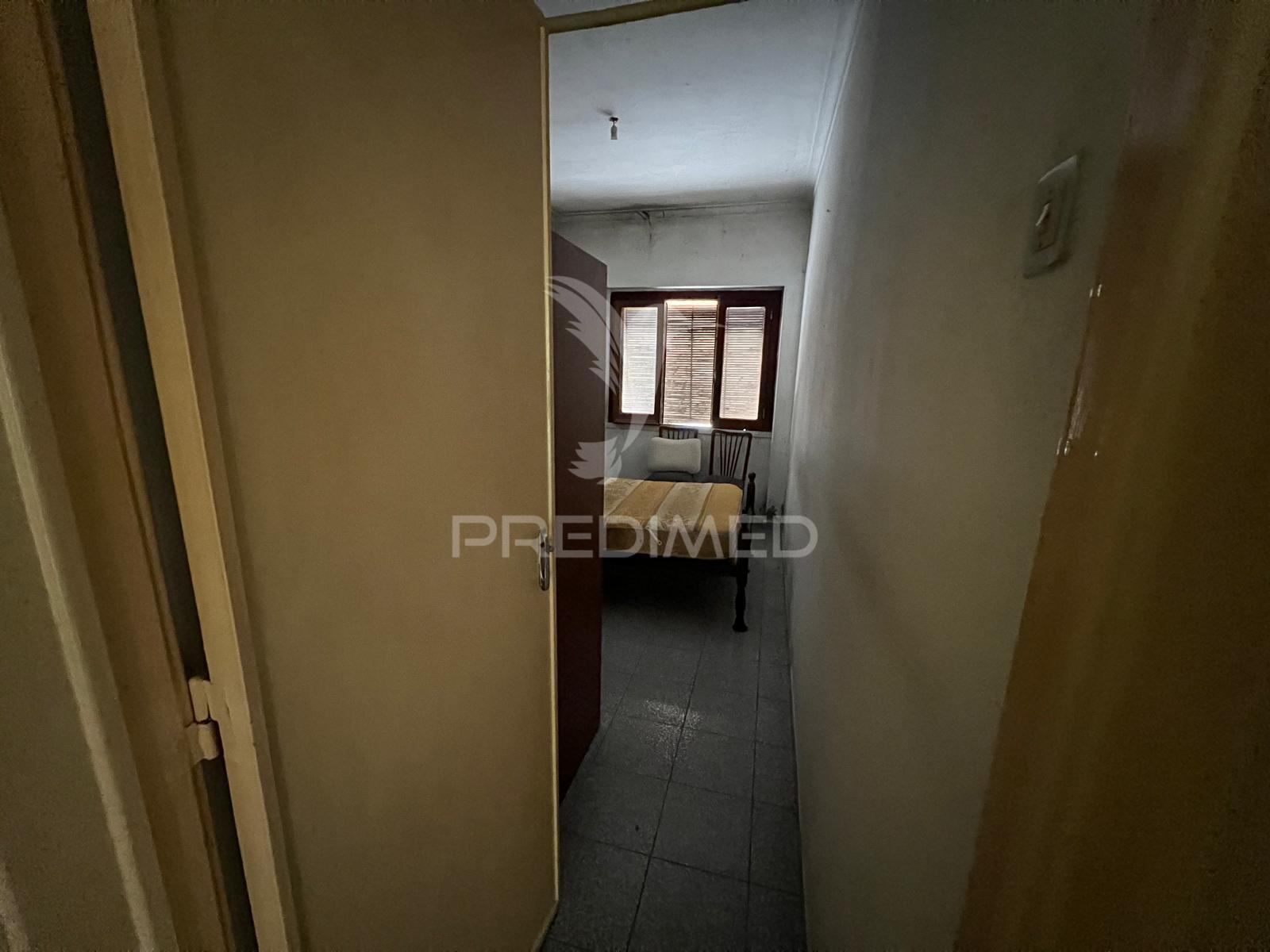 Apartamento t2 na cova da piedade – excelente potencial para remodelação