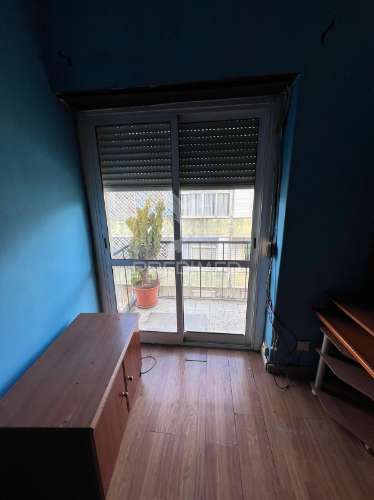 Apartamento t2 na cova da piedade – excelente potencial para remodelação