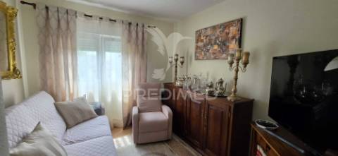 T3 totalmente remodelado — entrar e viver!
