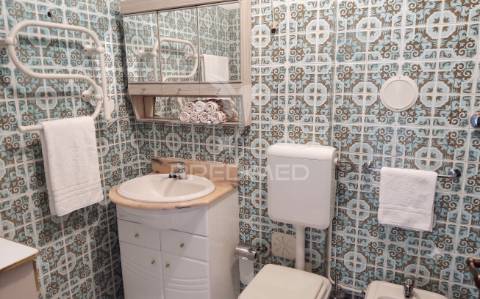 Excelente apartamento t4 em queluz - espaço, conforto e localização central