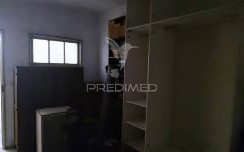 Excelente apartamento t4 em queluz - espaço, conforto e localização central