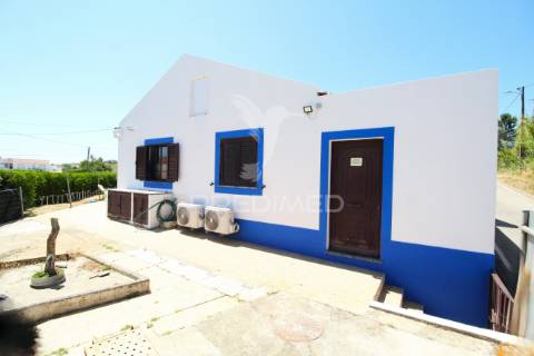Moradia t3 espaço exterior  cercal do alentejo