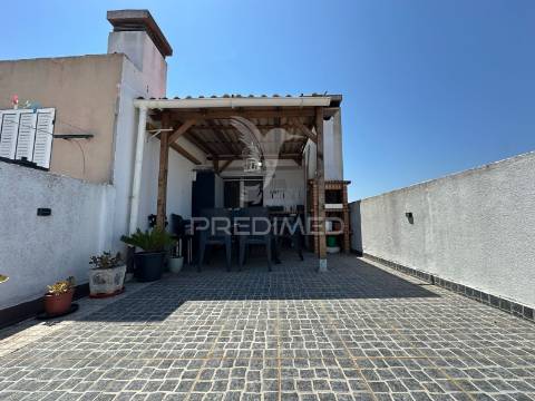 Apartamento t4 duplex - entroncamento