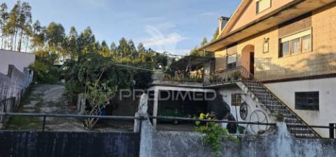 Moradia t3 com terreno