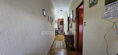 Moradia t3 com terreno