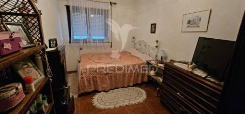 Moradia t3 com terreno