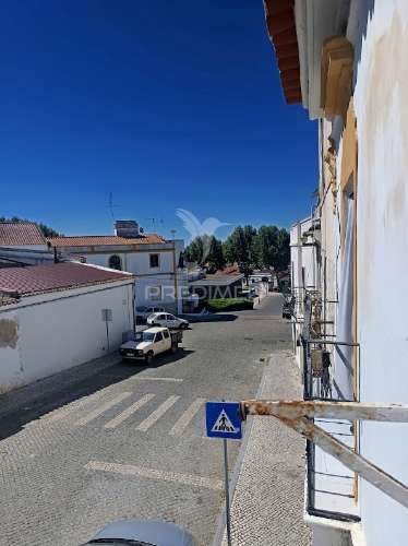Apartamento t2 no centro histórico de campo maior