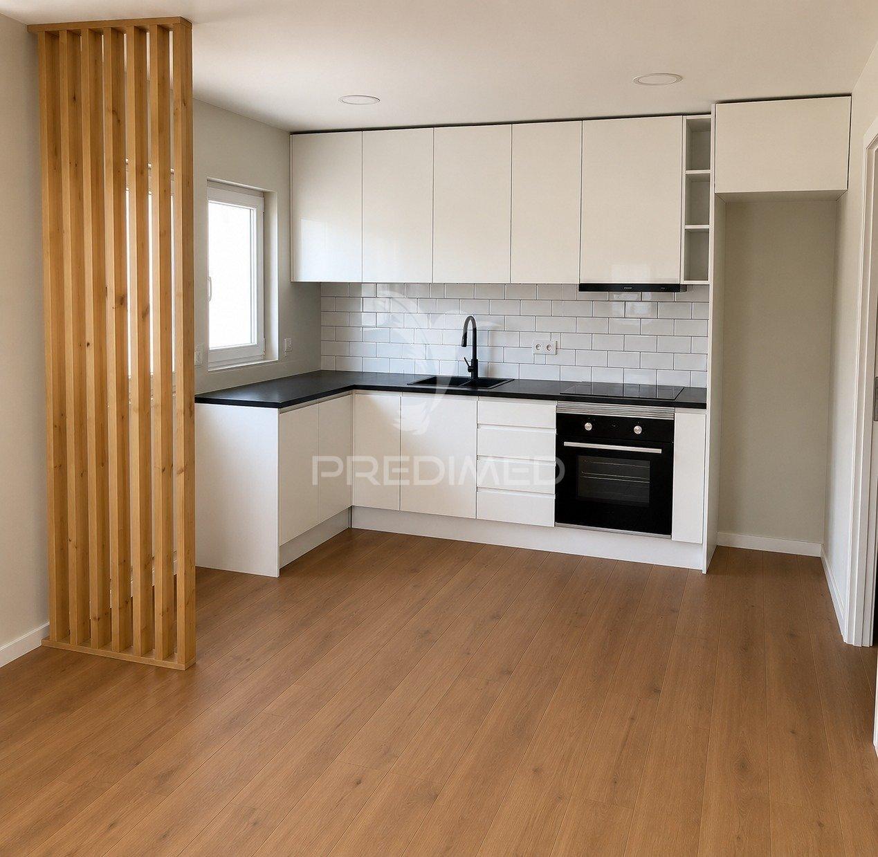 Moradia t2 totalmente remodelada | marinha grande