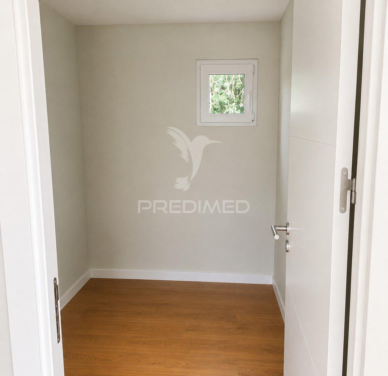 Moradia t2 totalmente remodelada | marinha grande