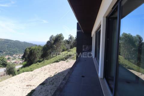 Moradia individual t4 - carreiras (santiago), vila verde