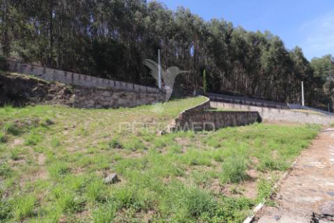Moradia individual t4 - carreiras (santiago), vila verde