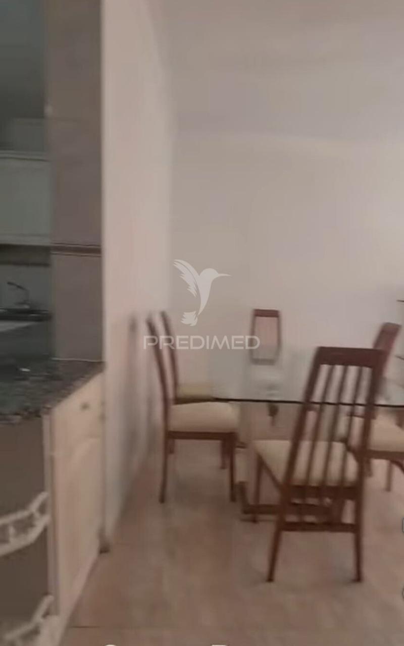 Apartamento t2 com 95 m² , áreas generosas, excelente luminosidade e localização privilegiada, algueirão - mem martins