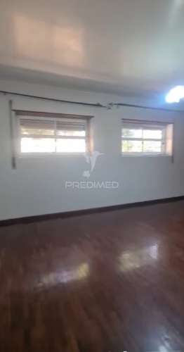 Apartamento t2 com 95 m² , áreas generosas, excelente luminosidade e localização privilegiada, algueirão - mem martins