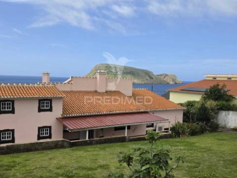 Moradia t3 com vista mar