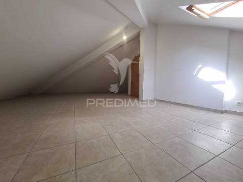 Apartamento t2 c/duplex