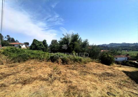 Terreno urbano com projeto aprovado | 760 m² | lanhas, vila verde