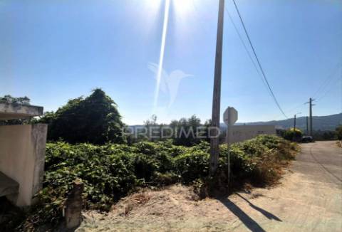Terreno urbano com projeto aprovado | 760 m² | lanhas, vila verde