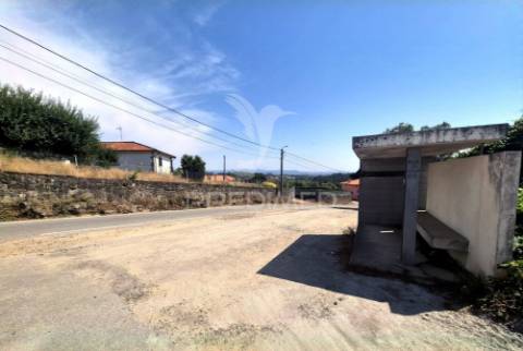 Terreno urbano com projeto aprovado | 760 m² | lanhas, vila verde